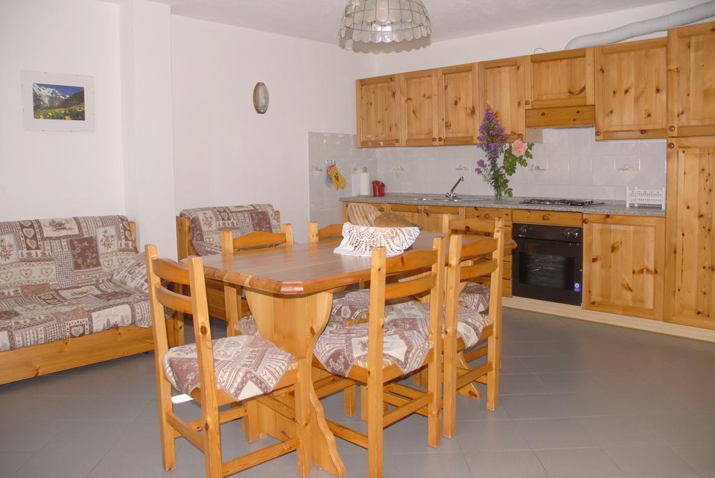 Agriturismo Plan D'Avie Aosta Cameră foto
